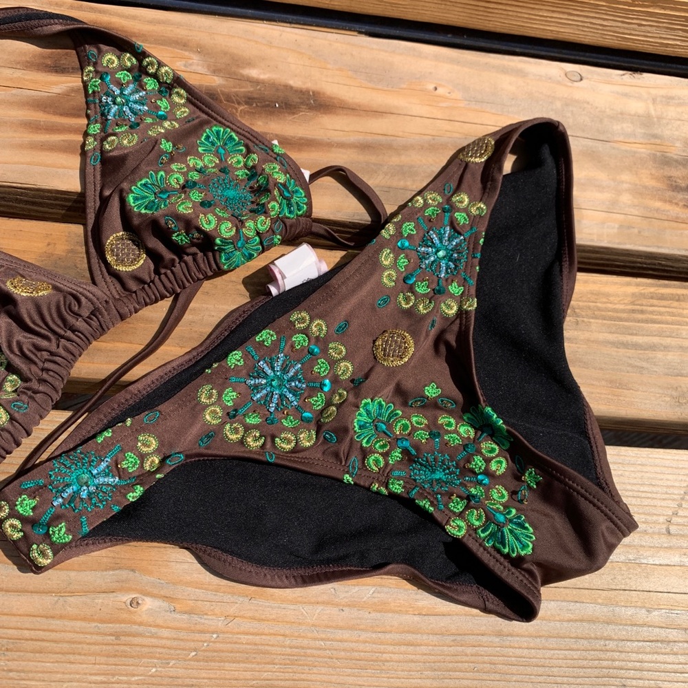2 piece swim suit